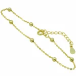 Nahaufnahme der beständigen 14k Goldvergoldung auf dem 925 Silber vergoldet Luxe Sphere Armband bei DEES JEWELRY